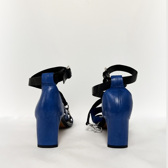 COSTUME NATIONAL STRAP HEELS - Picture 4 of 5